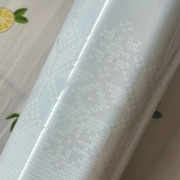 Corkcicle 25oz-750ml Canteen (Fairisle Unicorn) - Picture 2 of 4